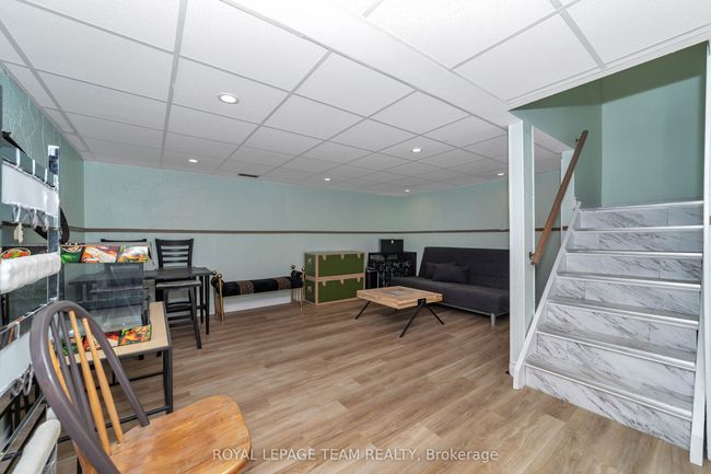 203 Rosemary Gdns, House attached with 3 bedrooms, 2 bathrooms and 4 parking in Orléans ON | Image 29
