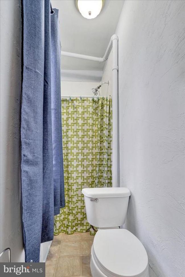 9 Church St, House other with 3 bedrooms, 2 bathrooms and null parking in GLEN ROCK PA | Image 13