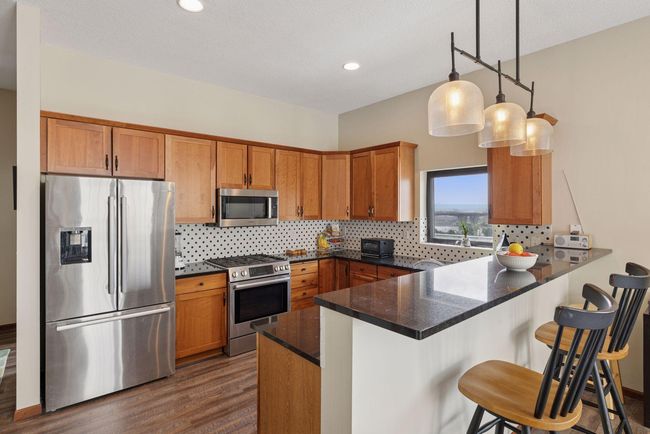 Spacious Kitchen | Image 12