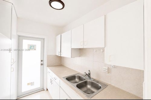 25-7271 Gary Ave, Miami Beach, FL, 33141 | Card Image