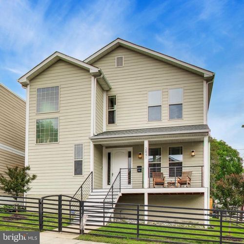 2841 Belair Pl Ne, WASHINGTON, DC, 20018-2523 | Card Image
