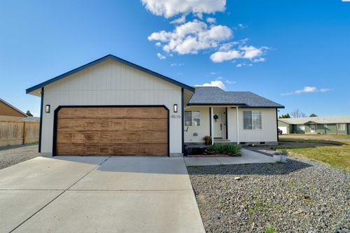 4516 Saguaro Dr, Pasco, WA, 99301-8132 | Card Image