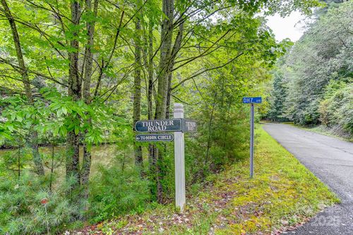 99999 Thunder Rd, Brevard, NC, 28712 | Card Image
