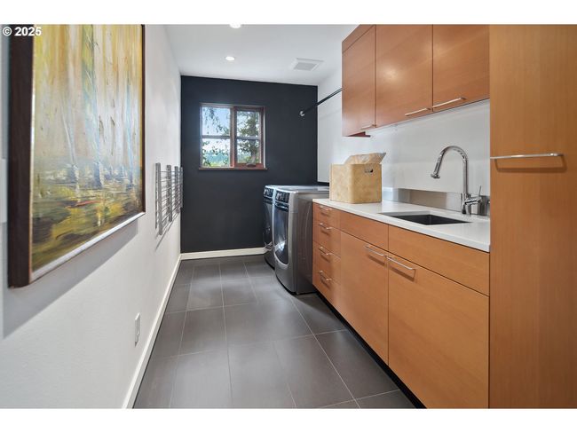 693 Terrace Dr, House other with 4 bedrooms, 4 bathrooms and 5 parking in Lake Oswego OR | Image 36