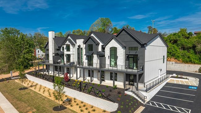 2 - 1281 #2 E Main St, Condo with 4 bedrooms, 3 bathrooms and 2 parking in Blue Ridge GA | Image 28