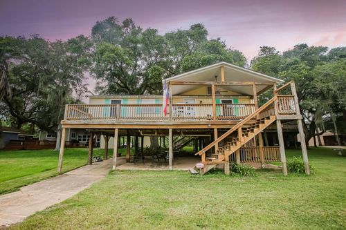 143 Private Road 652, Sargent, TX, 77414-4072 | Card Image