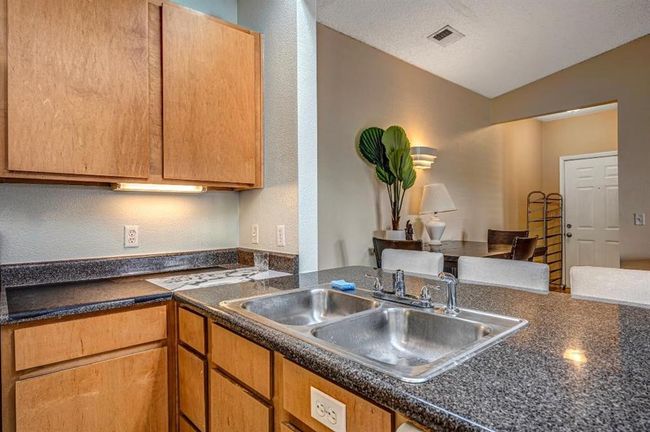 APT-2131 - 2200 Classen Blvd, Condo with 4 bedrooms, 4 bathrooms and null parking in Norman OK | Image 12