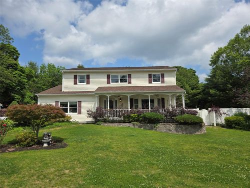 18 Laura Ct, Nesconset, NY, 11767-1710 | Card Image