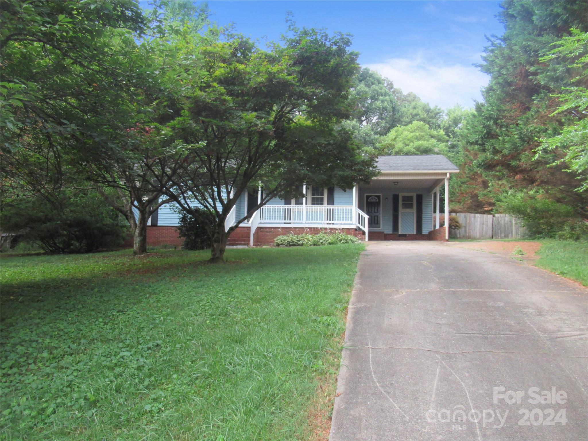 Park Cir, Lincolnton, NC 28092