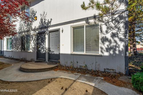 3913 Pheasant Dr, Carson City, NV, 89701-3617 | Card Image