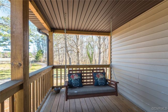1316 General Puller Hwy, House other with 3 bedrooms, 2 bathrooms and null parking in Saluda VA | Image 4