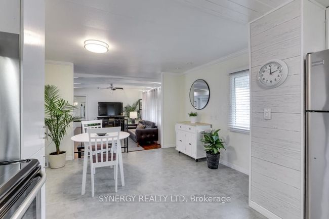 6 Stewart St, House other with 2 bedrooms, 1 bathrooms and 3 parking in Strathroy ON | Image 14