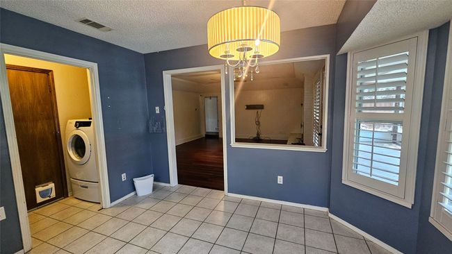 2529 Westpark Way Cir, House other with 3 bedrooms, 2 bathrooms and null parking in Euless TX | Image 6