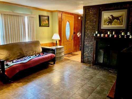 20 Wildwood Ln, New Hampton, NY, 10958-4414 | Card Image