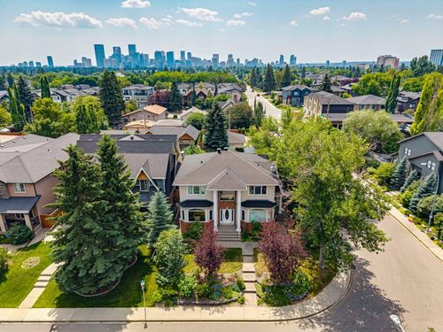 739 24 Ave Nw, Calgary, AB, T2M1X8 | Card Image