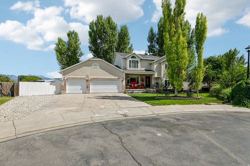 12183 S 2920 W, Riverton, UT, 84065-7670 | Card Image