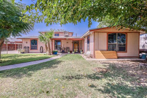 11500 La Poblana Dr, Socorro, TX, 79927-3001 | Card Image