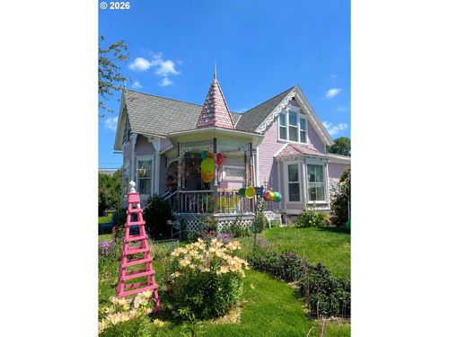 101 Ne 3rd St, Enterprise, OR, 97828-1110 | Card Image
