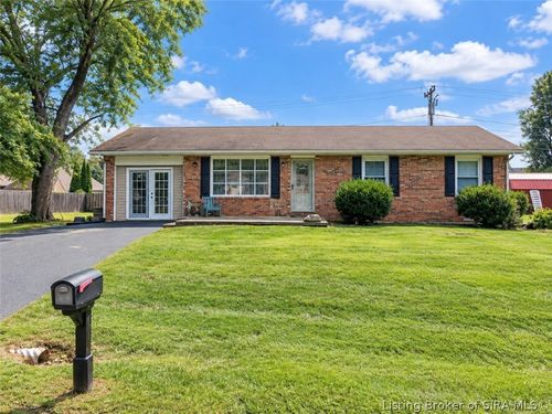 2542 Franks Drive, Austin, IN, 47250 | Card Image