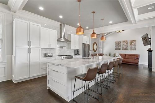 631 Boulevard Ne, ATLANTA, GA, 30308-2701 | Card Image