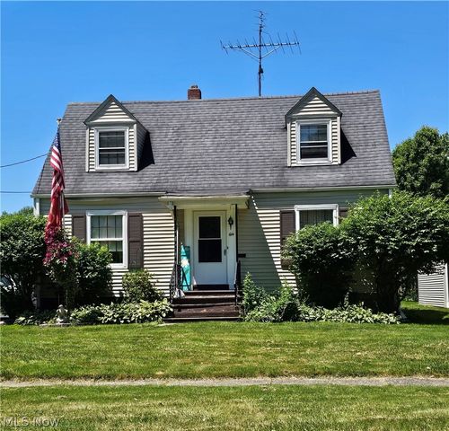 614 Meadowbrook Ave Se, Warren, OH, 44484-4552 | Card Image
