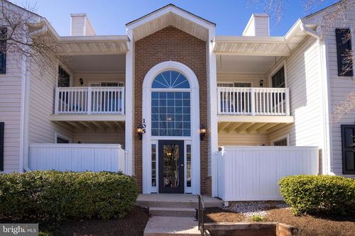 2-105 Westwick Ct, STERLING, VA, 20165-6126 | Card Image