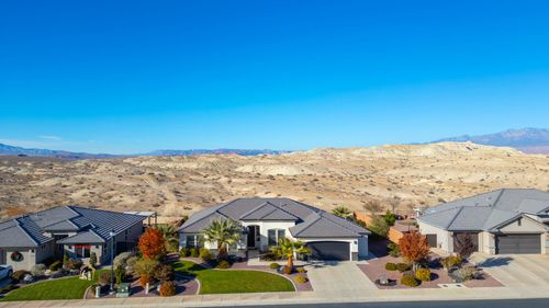 1651 E Wolf Hole Dr, St George, UT, 84790-1810 | Card Image