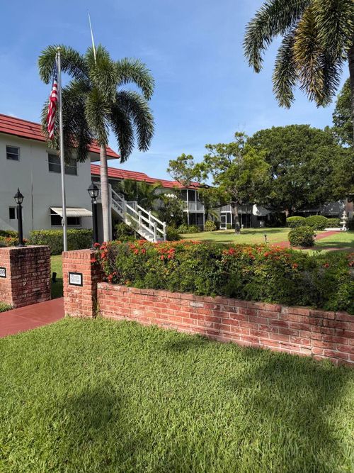 206-899 Se 2nd Ave, Deerfield Beach, FL, 33441-5575 | Card Image