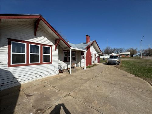 220 W 3rd St, Konawa, OK, 74849-1616 | Card Image