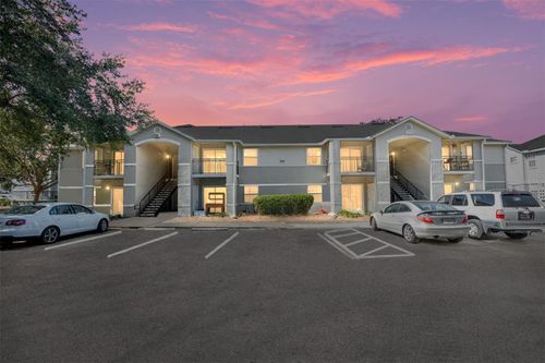 apt-828-3705 Sw 27th St, GAINESVILLE, FL, 32608-7021 | Card Image