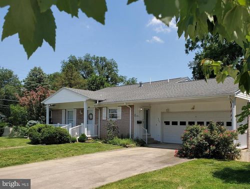 400 S Georgia Ave, MARTINSBURG, WV, 25401-1920 | Card Image