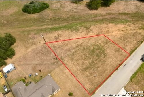 149 Parkcrest, Floresville, TX, 78114-1659 | Card Image