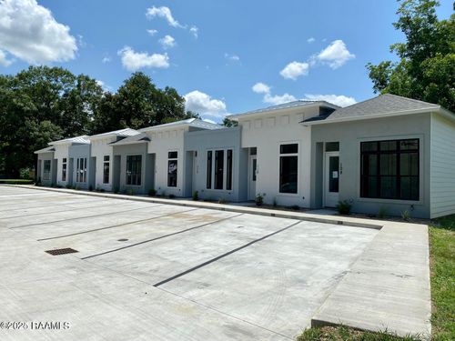 110 S Jefferson St, Broussard, LA, 70518-4508 | Card Image