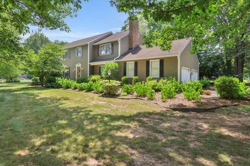 295 Hotchkiss Rdg, Cheshire, CT, 06410-3042 | Card Image