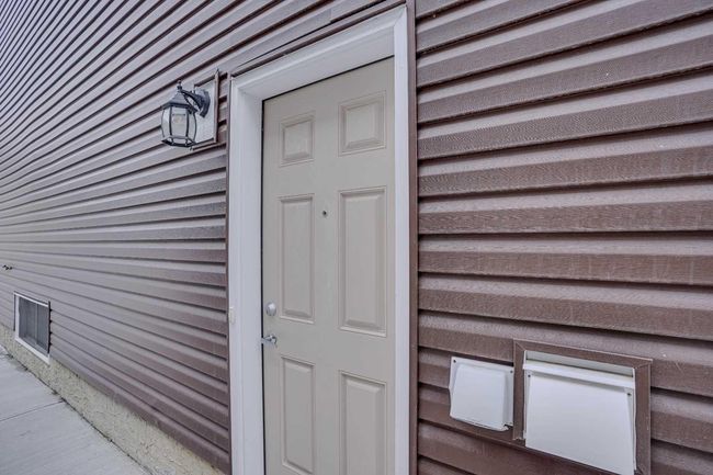 24 Corner Meadows Row Ne, House detached with 6 bedrooms, 3 bathrooms and 7 parking in Calgary AB | Image 37