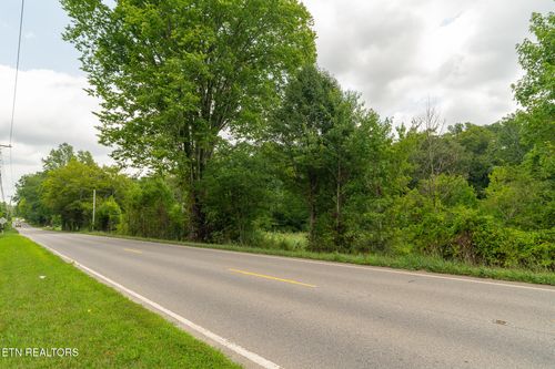 739 Highway 70 W, Lenoir City, TN, 37771-7659 | Card Image
