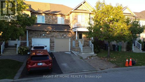 71 Beavervalley Dr, Brampton, ON, L7A3R3 | Card Image