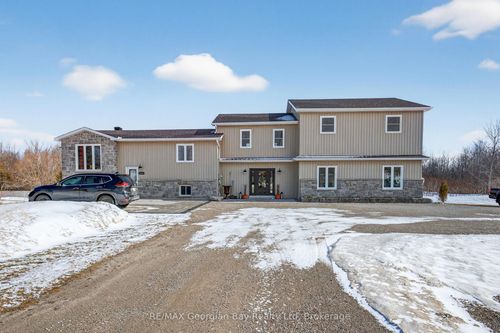 449 Park St, Victoria Harbour, ON, L0K2A0 | Card Image