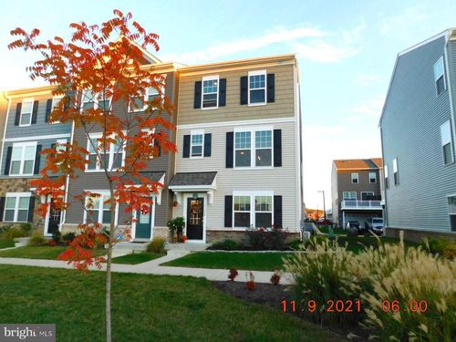 2208 Shadmoor Dr, FREDERICKSBURG, VA, 22401-5084 | Card Image