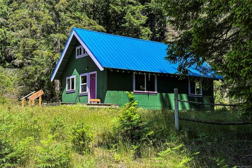 1317 Whaletown Rd, Cortes Island, BC, V0P1K0 | Card Image