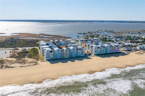 apt-427b-3738 Sandpiper Rd, Virginia Beach, VA, 23456-4391 | Card Image