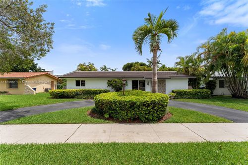 6731 Sw 48th St, Miami, FL, 33155-6804 | Card Image
