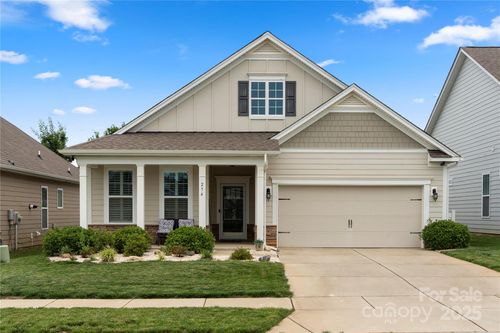 274 Robinwood Ln, Lake Wylie, SC, 29710-5516 | Card Image