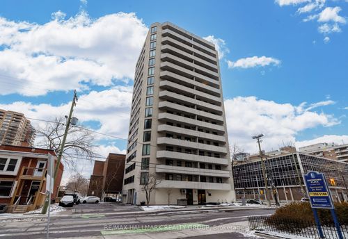 202-200 Bay St, Ottawa, ON, K1R7W8 | Card Image