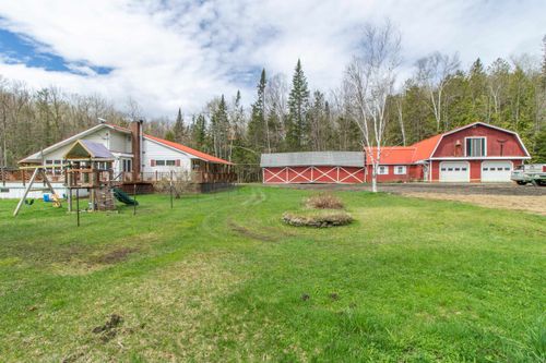 7206 S Wheelock Rd, Lyndonville, VT, 05851-9774 | Card Image