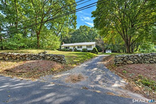 433 Herbert St, Orange, CT, 06477-2120 | Card Image