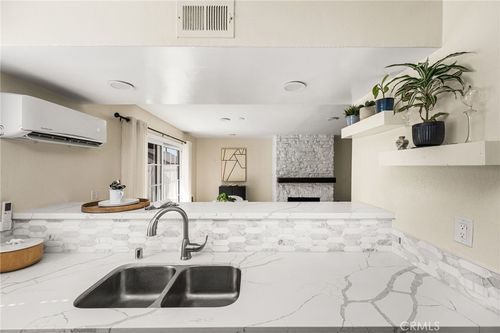 42-1192 Mitchell Avenue, Tustin, CA, 92780 | Card Image