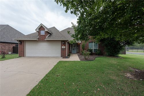 3800 Banbury Drive, Bentonville, AR, 72713 | Card Image