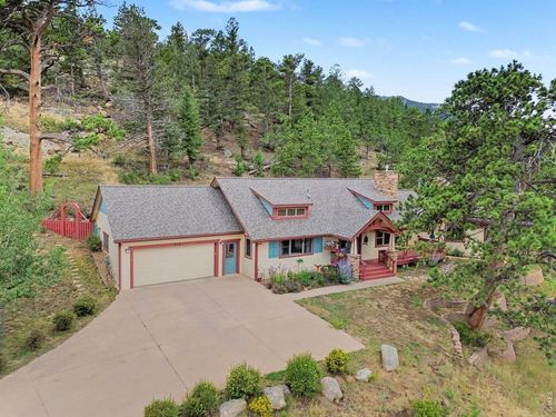 600 Whispering Pines Dr, Estes Park, CO, 80517-7048 | Card Image