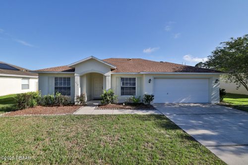 113 Fountain Lake Blvd, Daytona Beach, FL, 32117-3840 | Card Image